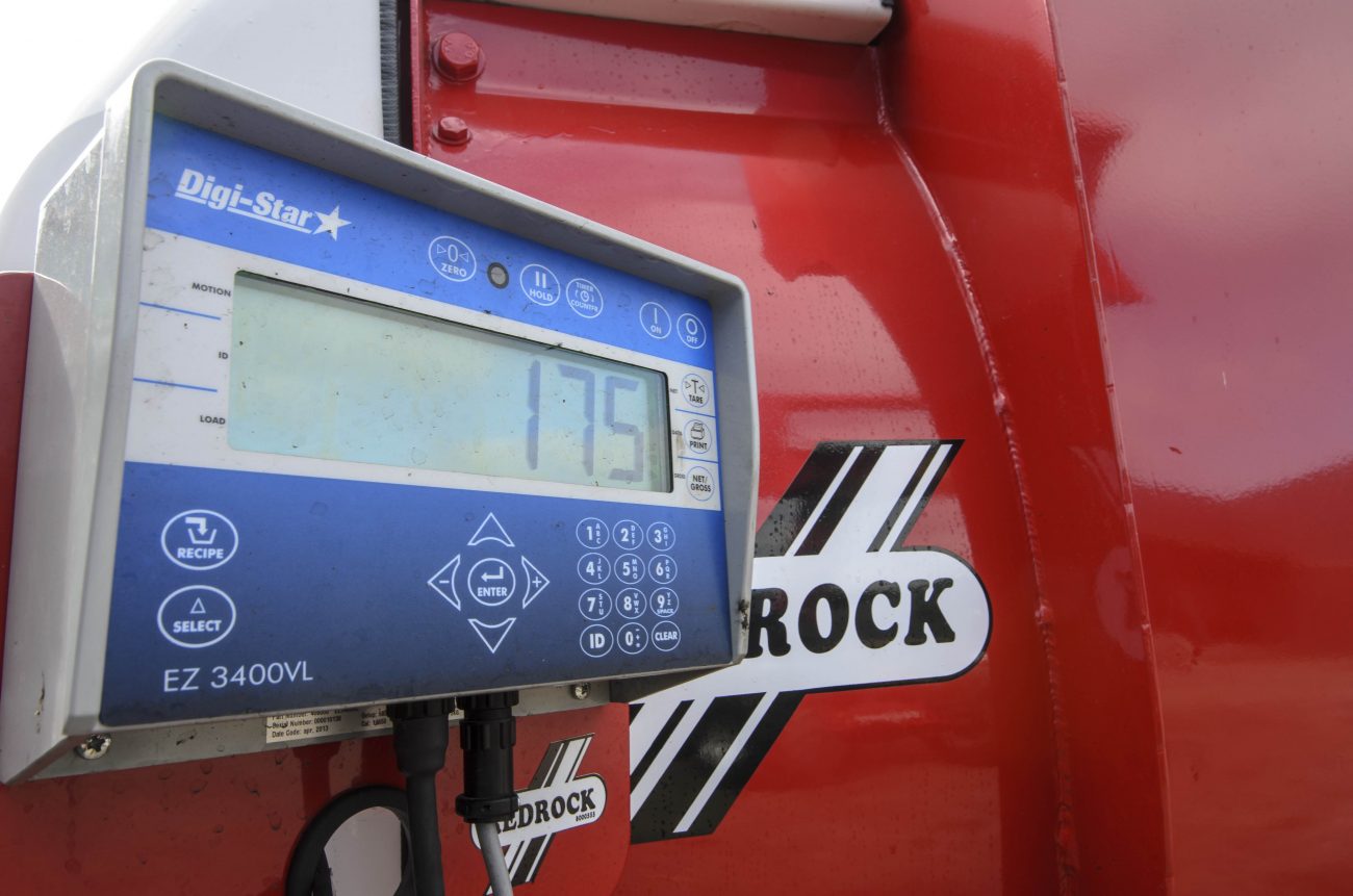 Redrock Paddle Mixer Feeder Clarke Machinery