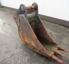 18″ Digging Bucket