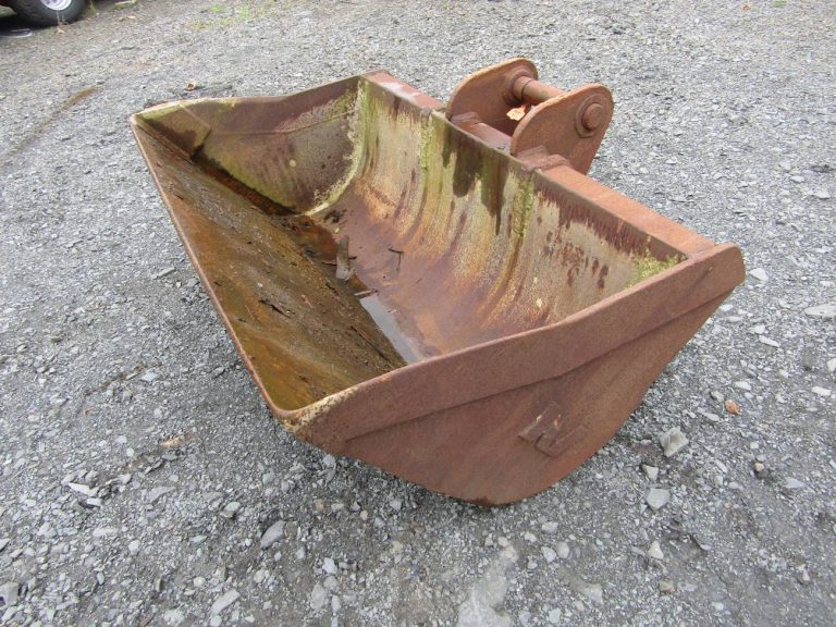 70″ Ditching Bucket