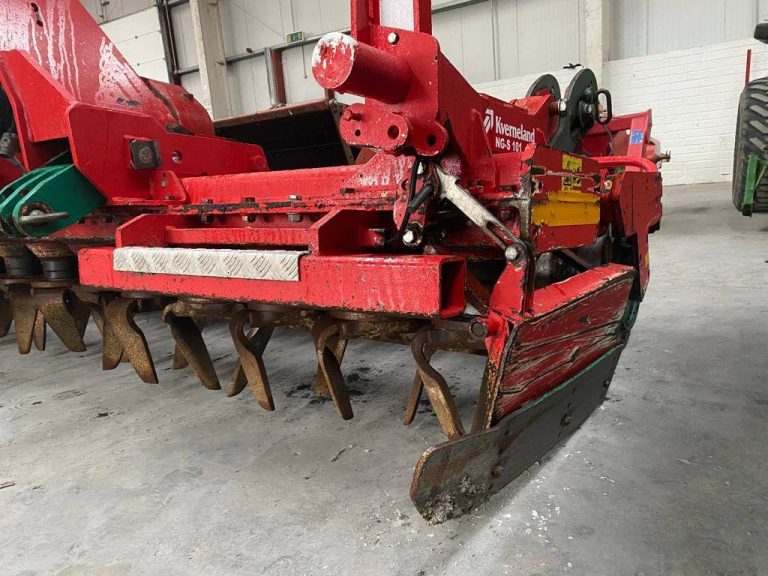 Kverneland NGS101 Power Harrow