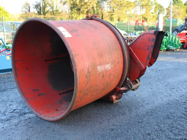 Kverneland Silachop Straw Chopper