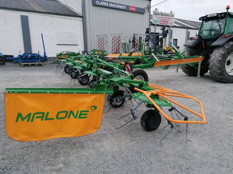 Malone 6 Rotor Trailed Tedder