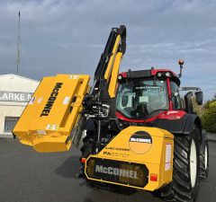 McConnel PA6570T Hedgecutter