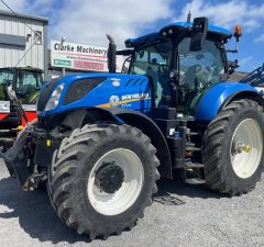 New Holland T7.230