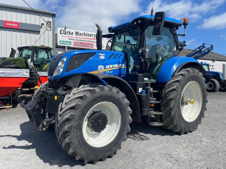 New Holland T7.230