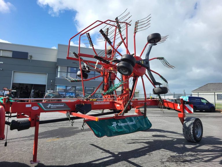 Kverneland 9472C Rake