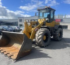 DGM 935 Loader