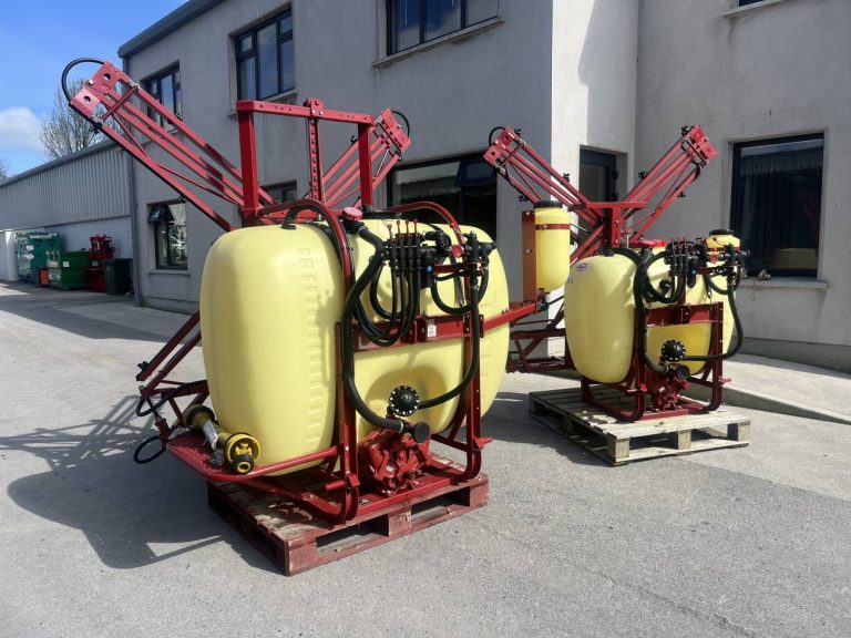 Hardi Sprayers 400L / 600L  /820L Available