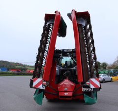 Kverneland 53100MT Butterfly Mowers