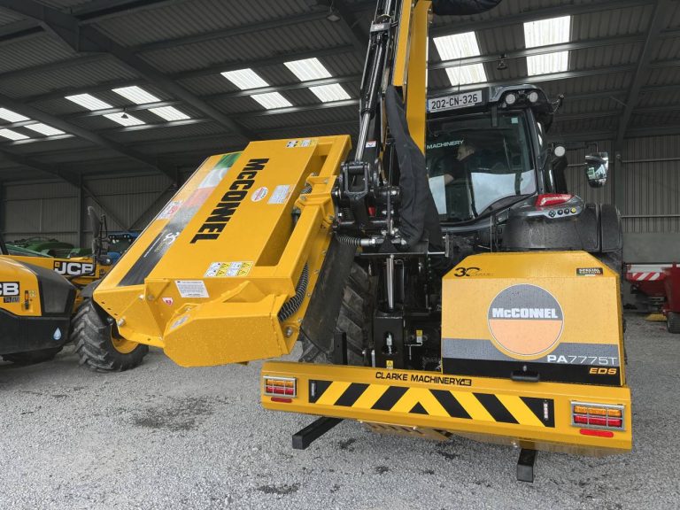 McConnel 7775T Hedgecutter