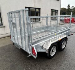 M-TEC 8 x 5 Trailer