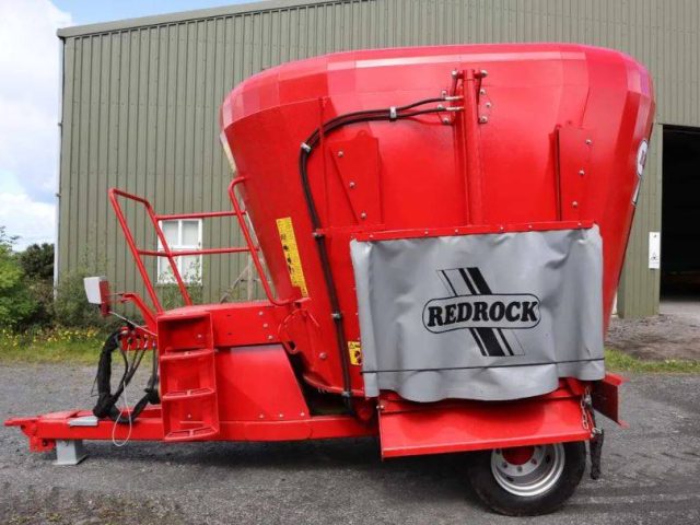 Redrock 14VM Single Auger Feeder