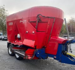 Siloking 2218-22 22 cu Metre Twin Auger Tandem Axle Diet Feeder