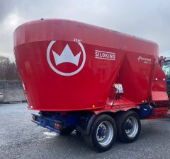 Siloking 2218-22 22 cu Metre Twin Auger Tandem Axle Diet Feeder