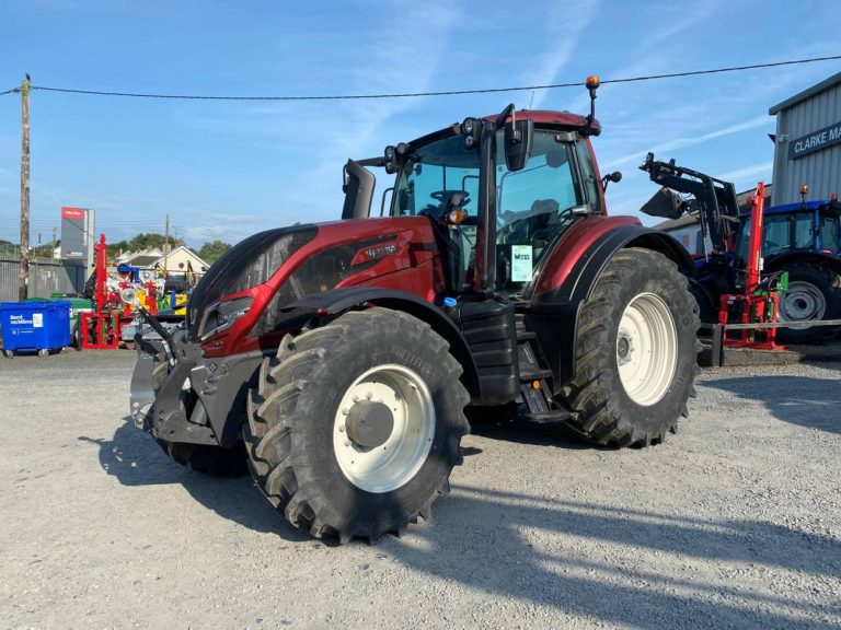 Valtra T155 Active