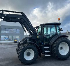 Valtra G135 Active