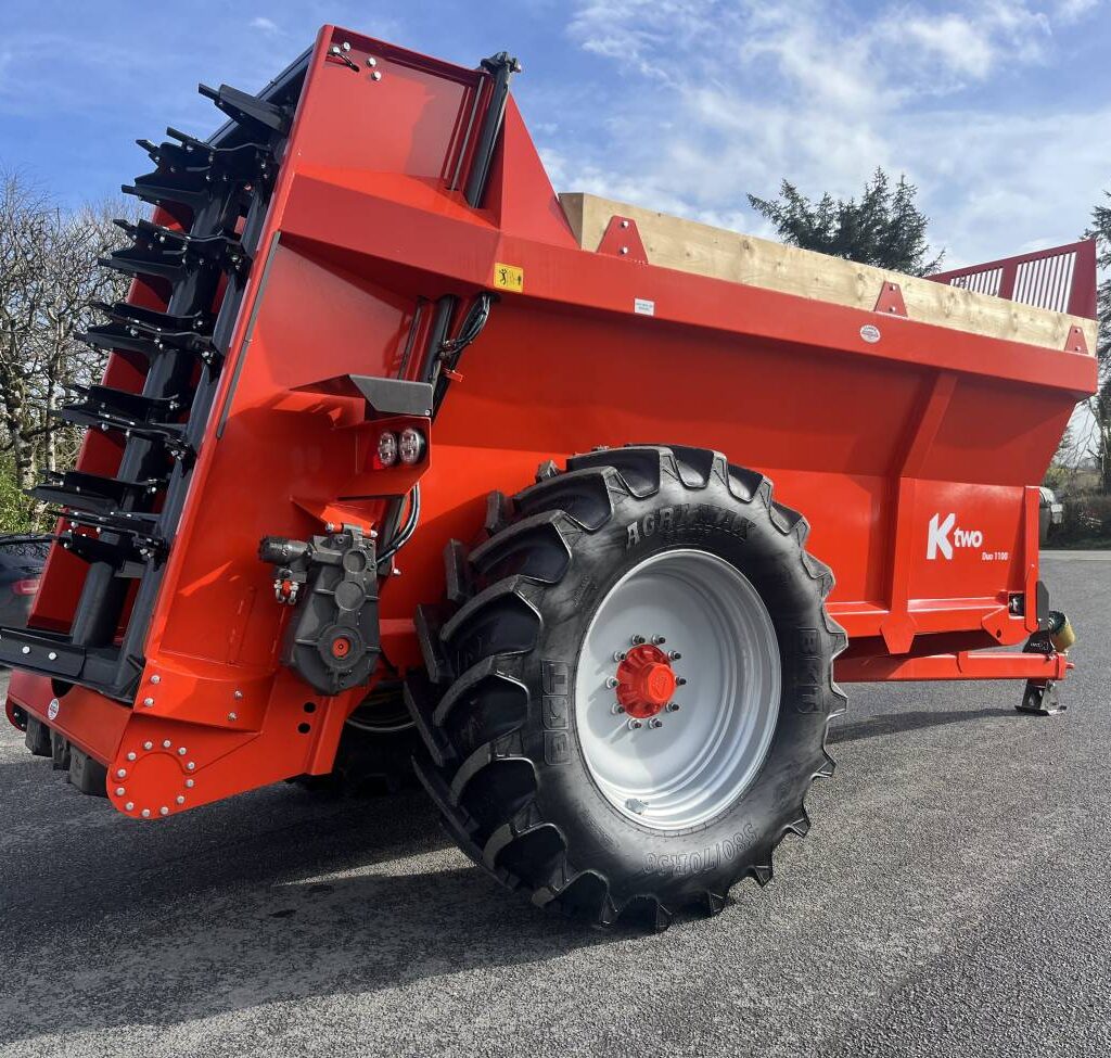 KTWO 11 Tonne Muckspreader