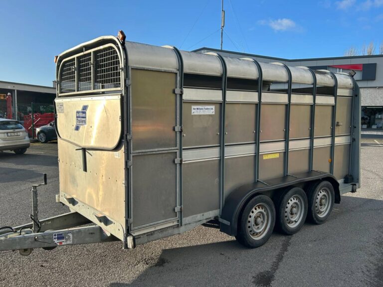 Ifor Williams 14ft Tri Axle Livestock Trailer