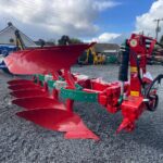Kverneland ES85 5 Furrow Ploughs