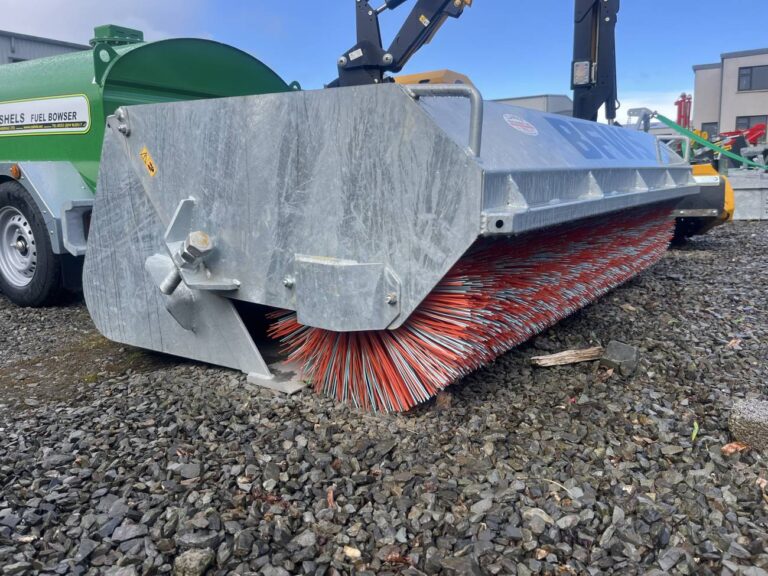 BFWS Hydraulic Sweeper Bucket