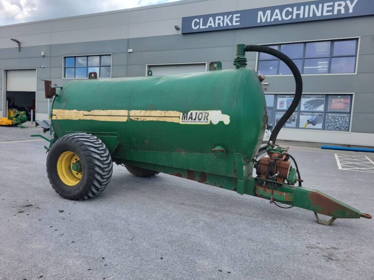 Major 1600 Gallon Tank