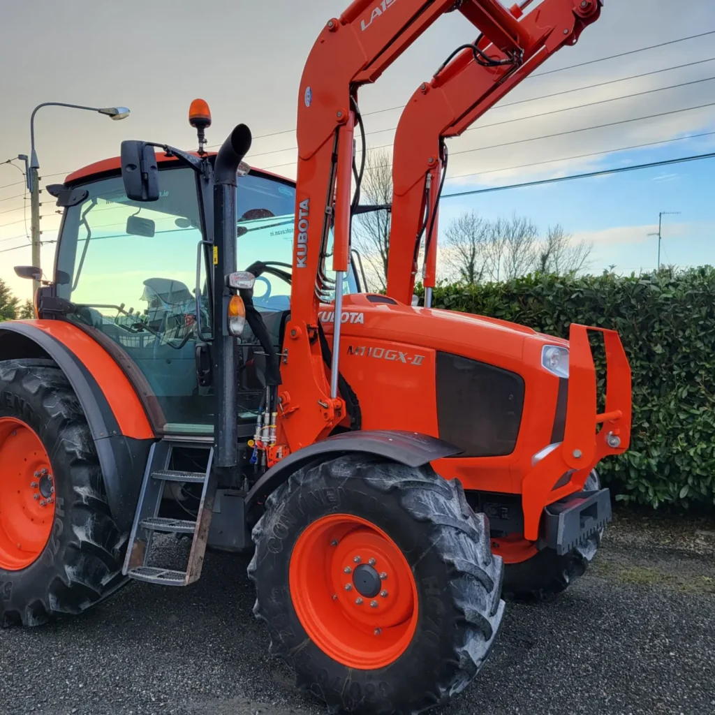 Kubota M110GX-II