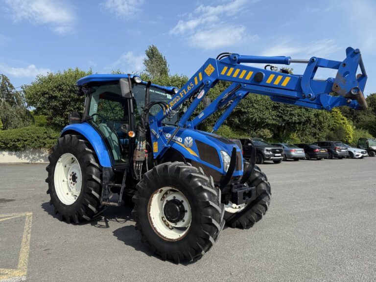 New Holland TD5.105