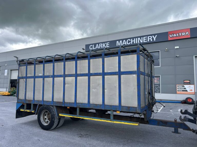 18ft Cattle Trailer