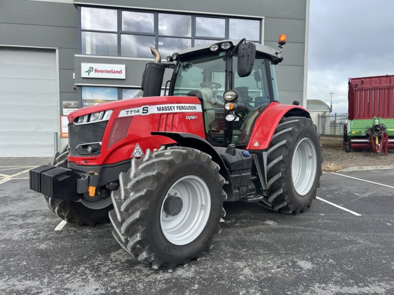Massey Ferguson 7714S