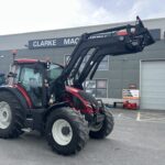 Valtra G135 c/w G4S Front Loader