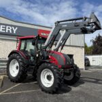 Valtra N101 c/w Q45 Loader