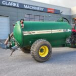 Major 1600 Gallon Painted Slurry Tank