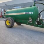 Major 1600 Gallon Painted Slurry Tank