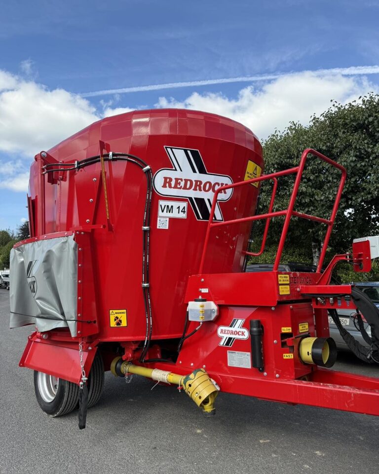 Redrock 14m³ Tub Feeder