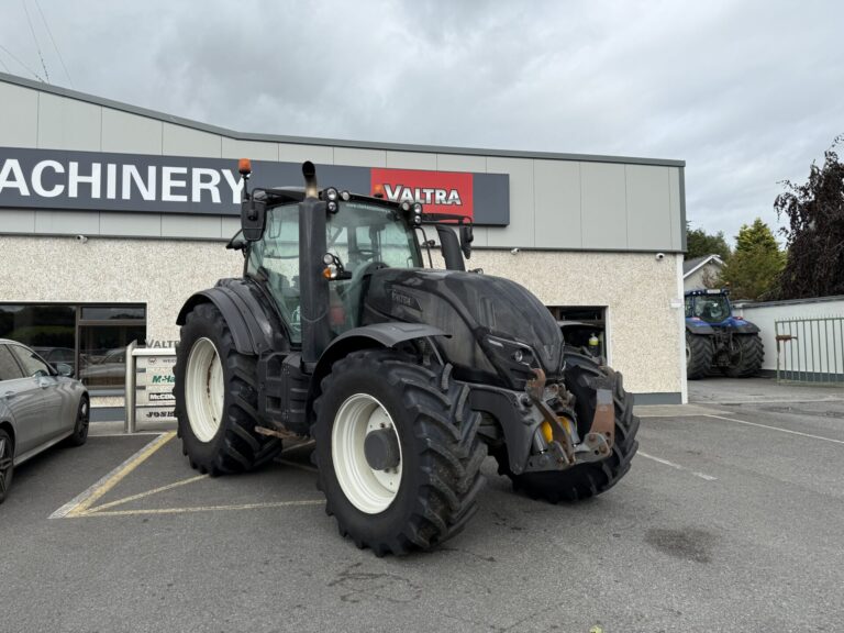 Valtra T174V Tractor