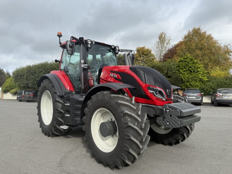 Valtra T195 Active Tractor