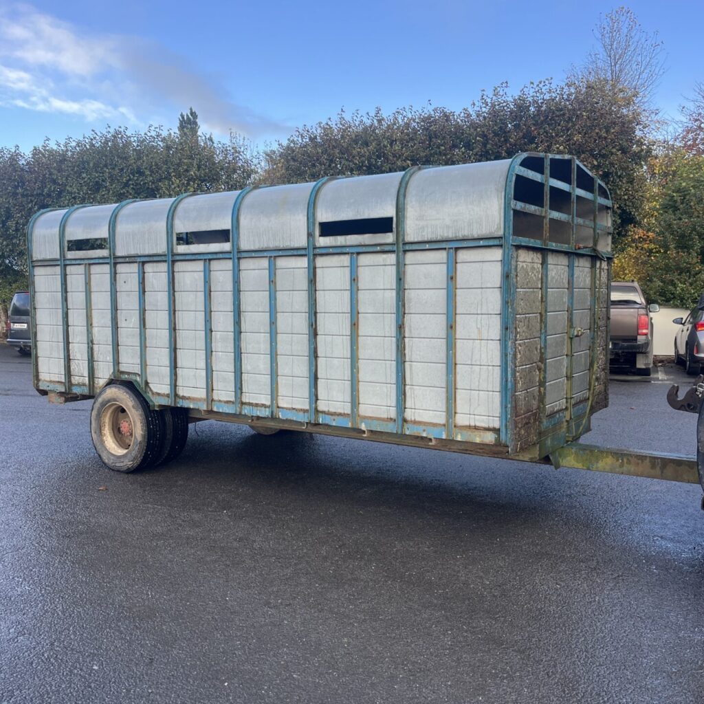 16ft Livestock Trailer 
