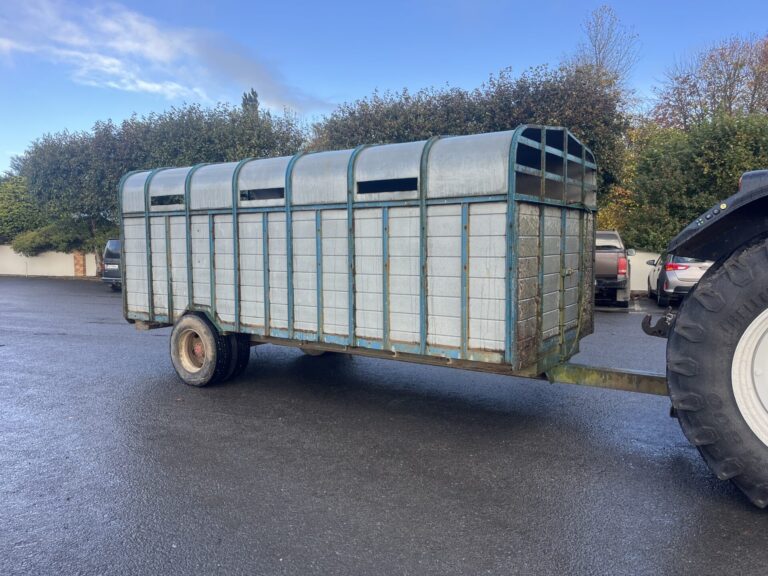 16ft Livestock Trailer 