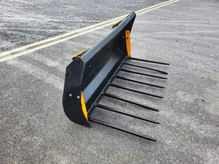 Quicke 8 Tine Muck Fork