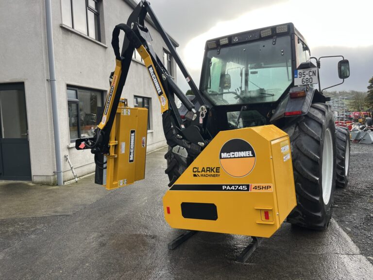 McConnel PA4745 Hedgecutter