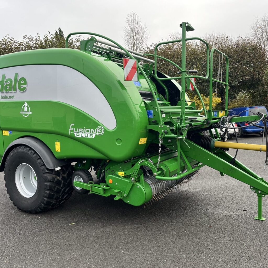 McHale Fusion 3 PLUS Baler