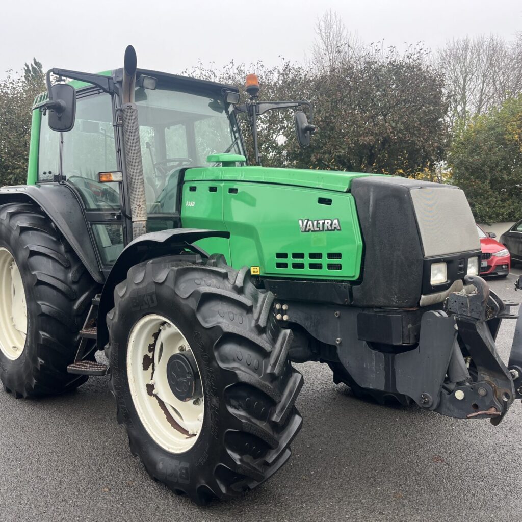 Valtra 8350 