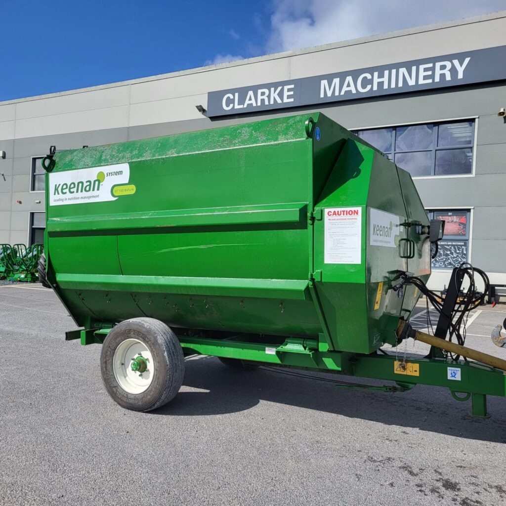 Keenan 100 Classic Paddle Feeder