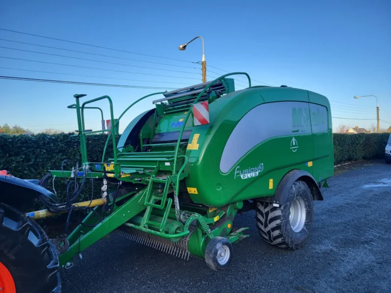 McHale Fusion 3 Plus