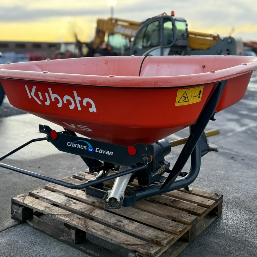 Kubota VS600 Fertiliser Spreader