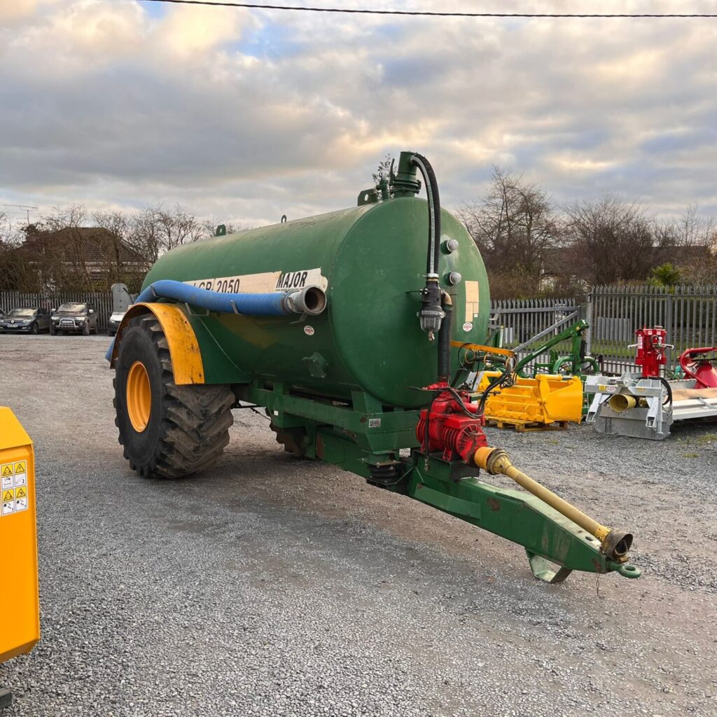 Major LGP 2050 Gallon Standard Painted Single Axle Vacuum Tank