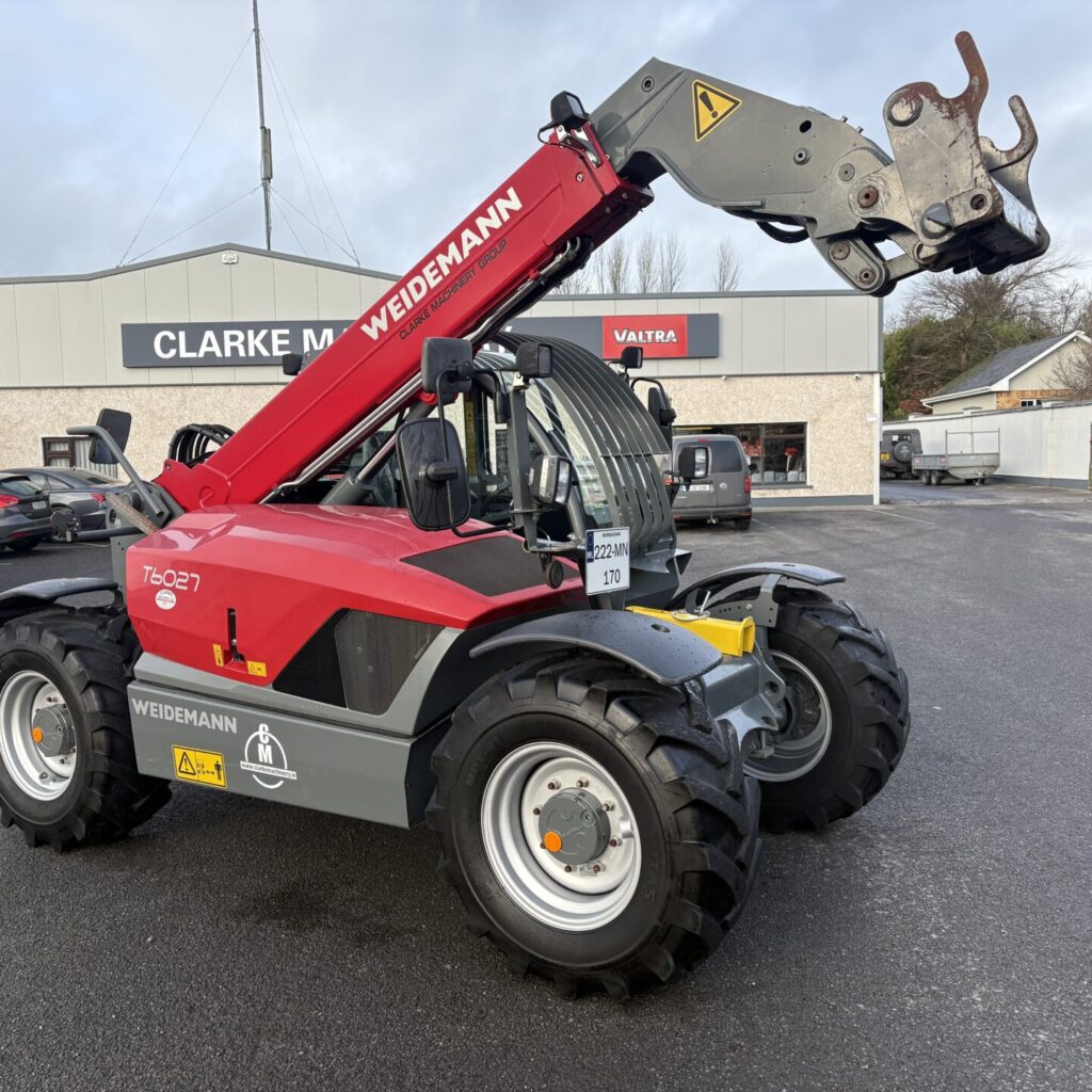 EX HIRE Weidemann T6027