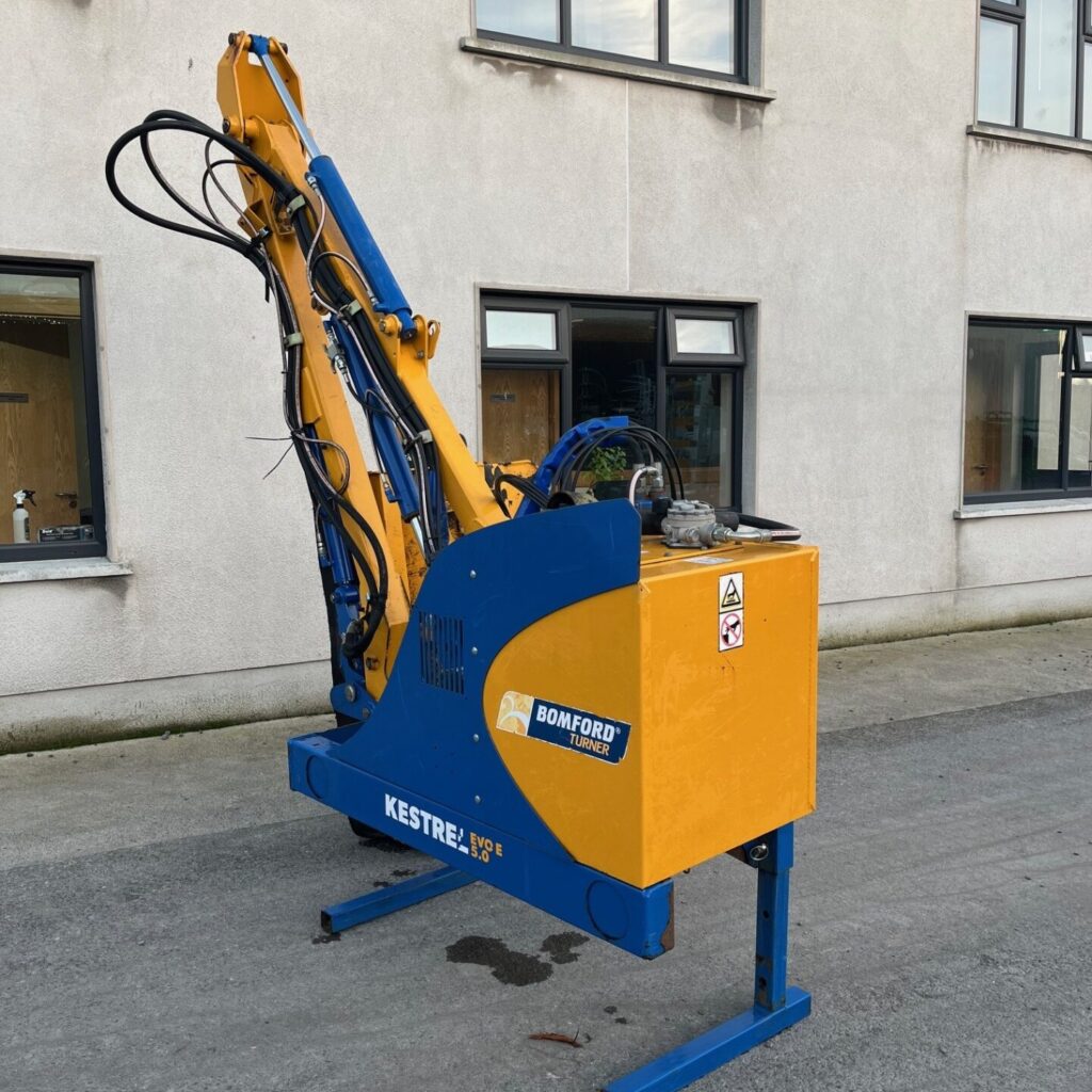 Bomford Kestral Hedgecutter