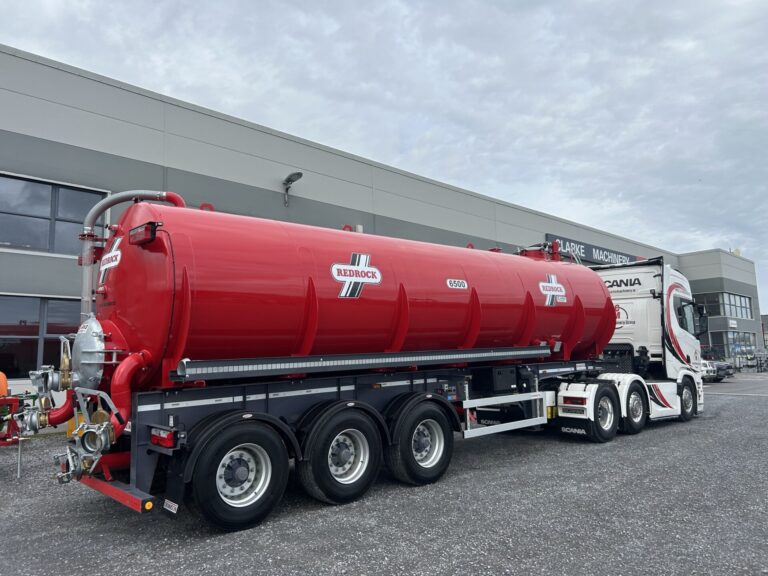 Redrock 6500 Gallon Tanker on Dennison Chassis