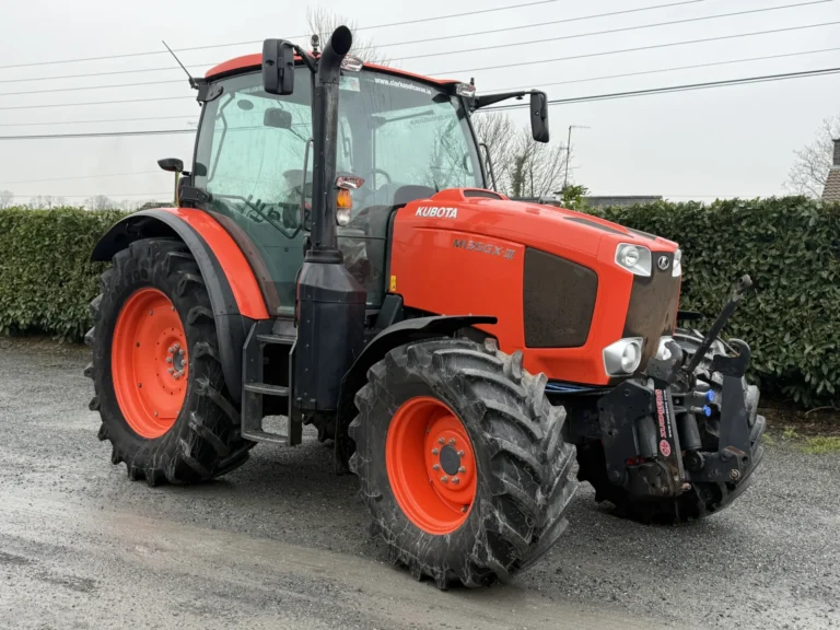 Kubota M135GX-III